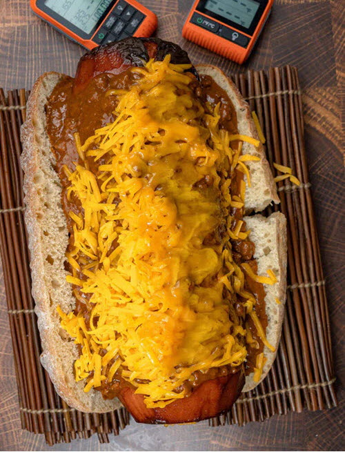 Perro caliente enorme