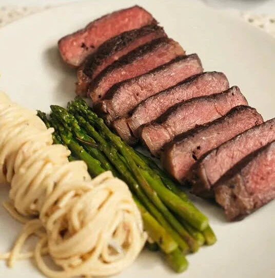 Steak Alfredo Pasta