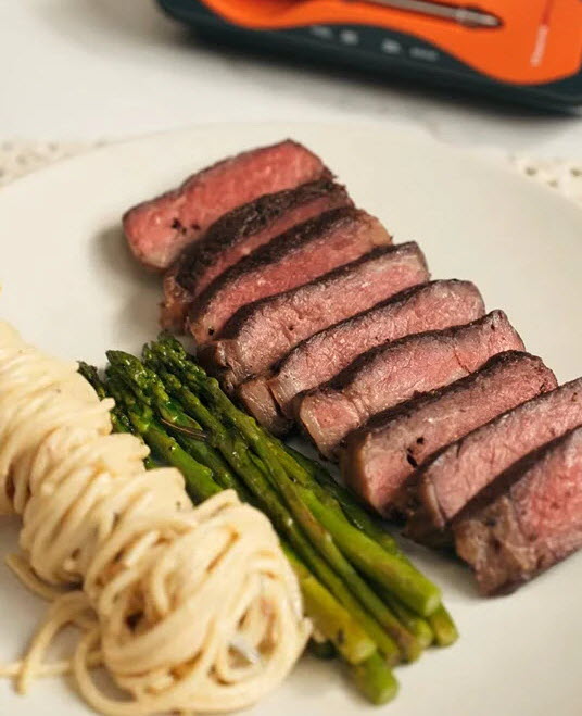 Steak Alfredo Pasta