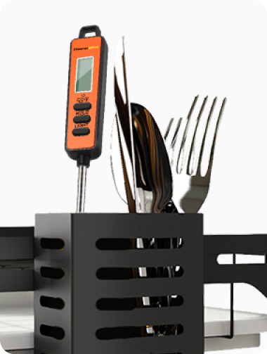 Paquete económico: termómetro infrarrojo de pistola ThermoPro TP30 y termómetro digital de lectura instantánea para carne ThermoPro TP01S