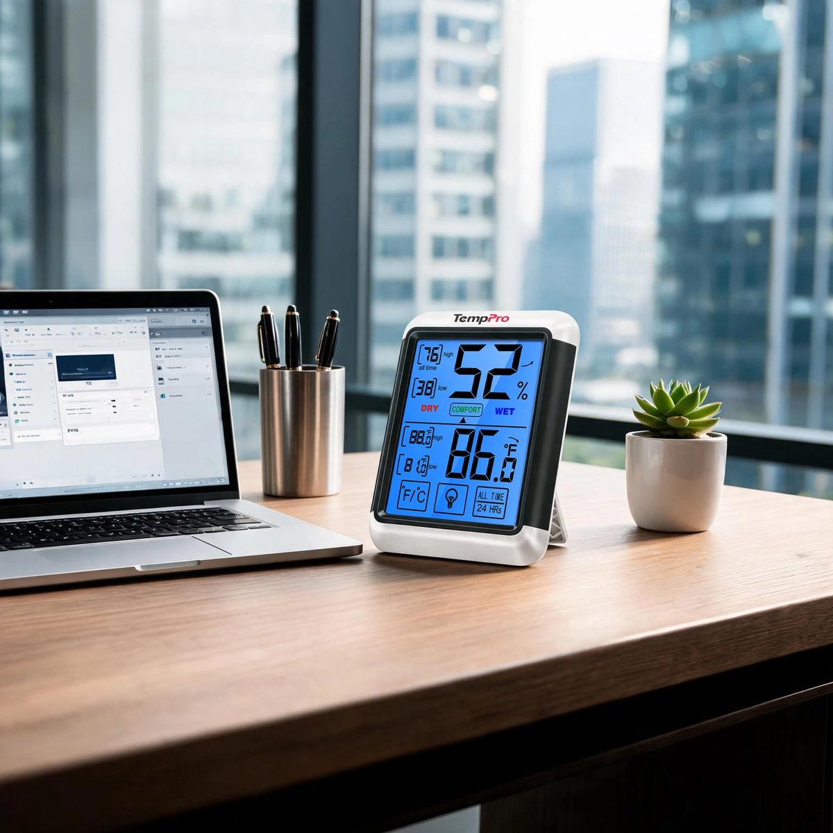 Termómetro e higrómetro digital de interior TempPro TempAir CORE TP55 — ±1°F/±2% HR, registros de máximos/mínimos