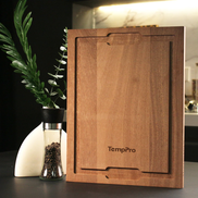 Tabla de cortar TempPro de madera de Sapele — Ranura para jugos, Madera dura duradera