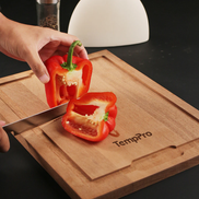 Tabla de cortar TempPro de madera de Sapele — Ranura para jugos, Madera dura duradera